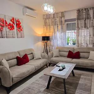Grace's Centre Apartment